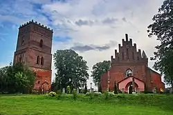 16th century church of St. Martin and 14th century tower remaining from the Felsztyn castle