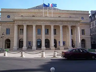 Théâtre de l'Europe on place de l'Odéon (6th arr.) (1767–83) by Marie-Joseph Peyre and Charles de Wailly, the centerpiece of a neoclassical 18th-century square