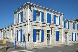 The town hall in Saint-Christophe