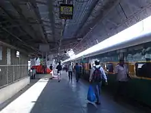 12909 Garib Rath Express at Bandra Terminus