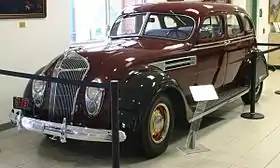 1936 Chrysler Airflow C-9