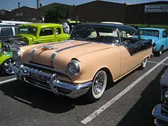 1955 Pontiac Chieftain Catalina hardtop coupe