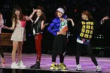 2NE1 performing