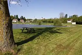 The Gué Fraimbault pond in Lamnay