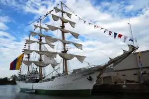 Image 3Tall ship ARC Gloria, insignia of Colombia. She is a training ship and official flagship of the Colombian Navy.