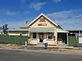 Australia Post office, Brenda Street at the intersection with Doyle Street (2021).