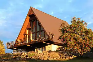 Image 2An A-Frame house in Duluth, Minnesota