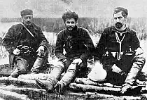 Tellos Agras (middle), with fellow chieftains, Ioannis Demestichas (left) and Konstantinos Sorros (right) at the Giannitsa Lake.