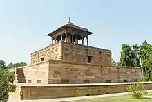 Shah Begum's tomb