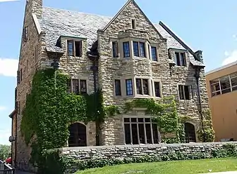 ΧΨ's Alpha Nu Chapter (English Tudor)