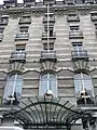 Canopy at the north side of the hotel (cours de Verdun)