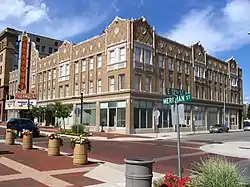 Paramount Theater Building