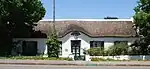 A short way above the "Oefeninghuis" in the main street of Swellendam stands a fine Cape house with white gables and a thatched roof. It is the spiritual home of the Barry family in South Africa.
The name of Joseph Barry is legendary in the history of the "Auld House" which is a particularly fine old Cape house with interesting associations with the historic Barry family.