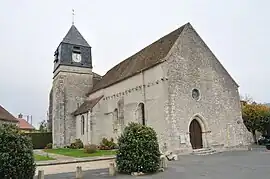 The church in Aulnay-la-Rivière