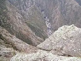 Andean condors over the park's Balcón Sur