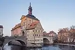 A building on the middle section of a bridge