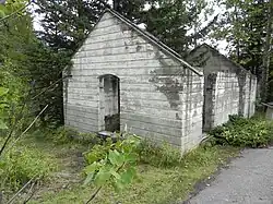 Ruins of the lamp house at Bankhead