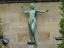 Dancer by Rudolf Löhner, above the main entrance