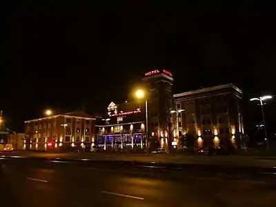 By night, from Jagiellońska street