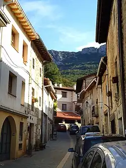 Street of the town of Bernedo, capital of the homonymous municipality