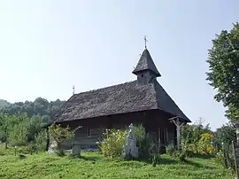 Wooden church in Șinca Nouă