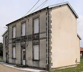 The town hall in Blémerey