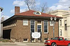 Black River Falls Public Library; the former library is now a museum