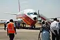 Boarding TAAG 737-200 in 2007