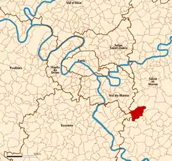 Location (in red) within Paris inner and outer suburbs