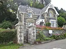 Broneirion, Gate Lodge