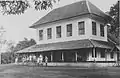 Landhuis Pondok Gede shows gradual evolution from the previous style into the transitional style.