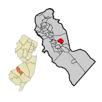 Location of Gibbsboro in Camden County highlighted in red (right). Inset map: Location of Camden County in New Jersey highlighted in orange (left).