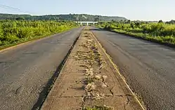 The road to Guayabal outside Caimito