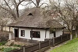 Moș Ion Roată memorial house