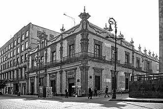 Casa de los Azulejos in 1897.