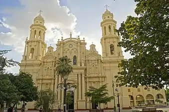 The seat of the Archdiocese of Hermosillo is Catedral de la Ascunsión.