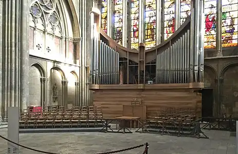 The modern organ, placed in the south transept