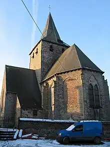 De Onze-Lieve-Vrouwekerk, in Chaussée-Notre-Dame-Louvignies