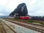 HXD1D-0112 pulling a T382 through passenger train at Jinde Railway Station, Liujiang District, Liuzhou.