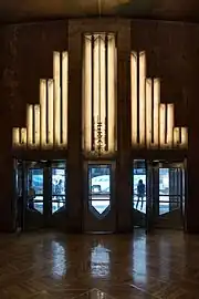 The stepped motif – Entrance hall of the Chrysler Building in New York City, by William Van Allen (1928–1930)