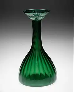 Clutha glass vase by Christopher Dresser (1890) (Metropolitan Museum of Art)