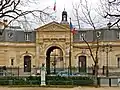 Main entrance of the Parisian Campus of the CNAM, on Rue Saint Martin - picture taken from Square Emile Chautemps.