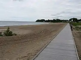 Crescent Beach boardwalk