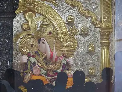 The central icon of Ganesha at the Dagadusheth Halwai Ganapati temple.