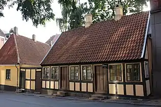 Childhood Home(3-5 Munkemøllestræde)