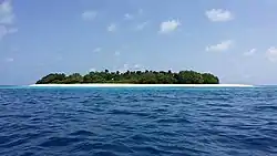 Dhoani view of Ukulhas