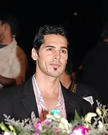 Dino Morea, Gladrags Manhunt India 1995 and Manhunt International 1995 - 1st Runner Up