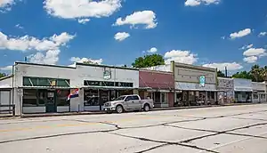 Stores in Wallis, Texas