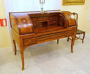 Drum writing desk, c. 1780