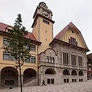 Art nouveau Town hall by Martin Elsaesser